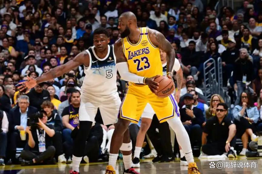 华体会亚洲官网-勇士主场力克湖人，豪取四连胜